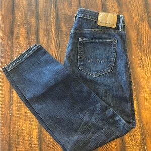 American Eagle Outfitters Men’s Dark Indigo Straight Jeans